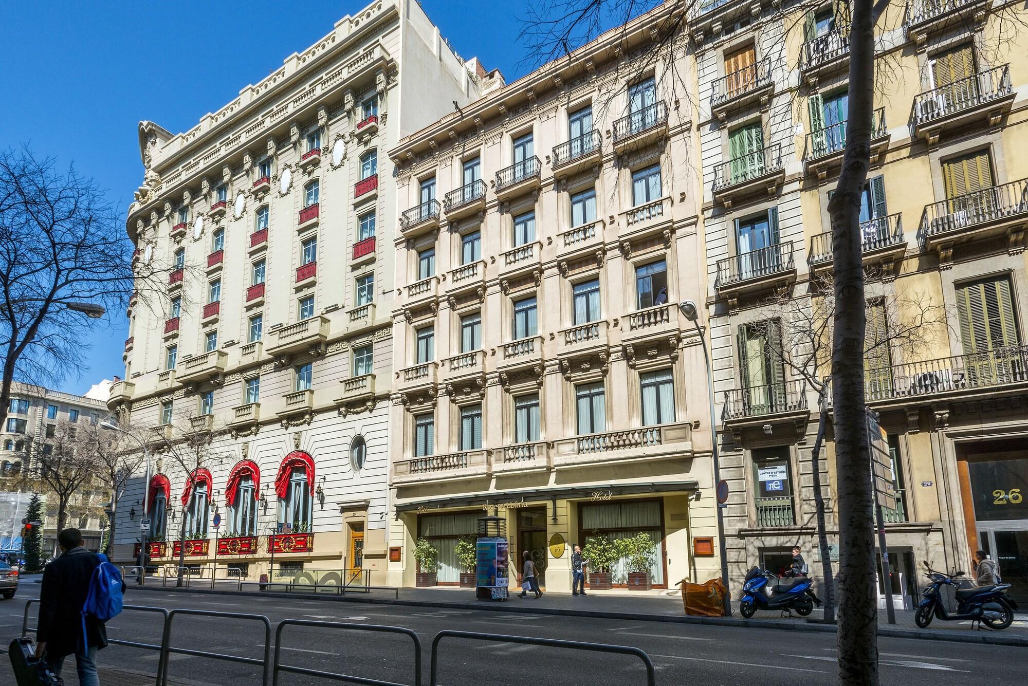 Hotel Roger De Lluria Barselona Dış mekan fotoğraf