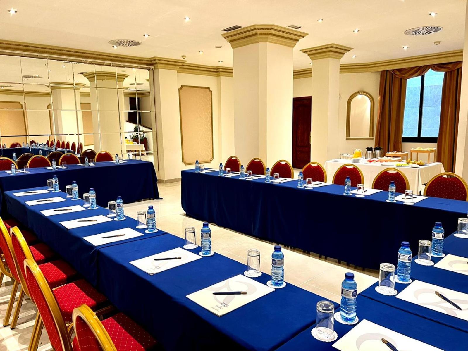 Hotel Roger De Lluria Barselona Dış mekan fotoğraf