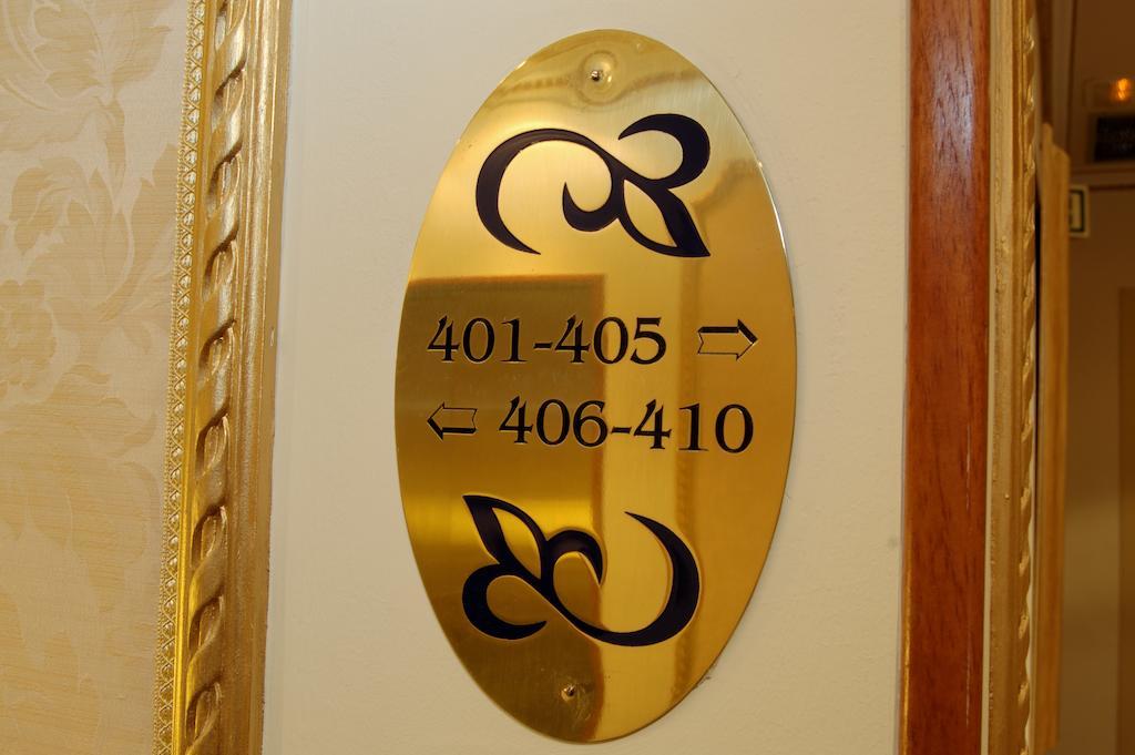 Hotel Roger De Lluria Barselona Dış mekan fotoğraf