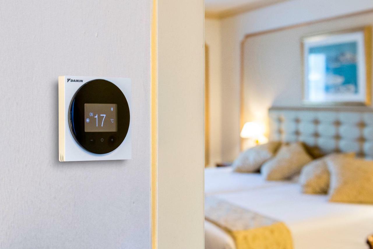 Hotel Roger De Lluria Barselona Dış mekan fotoğraf